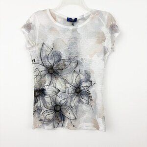 NWT Yes Zee Short Sleeve‎ Floral T-shirt Size S Round Neck Semi-sheer Casual